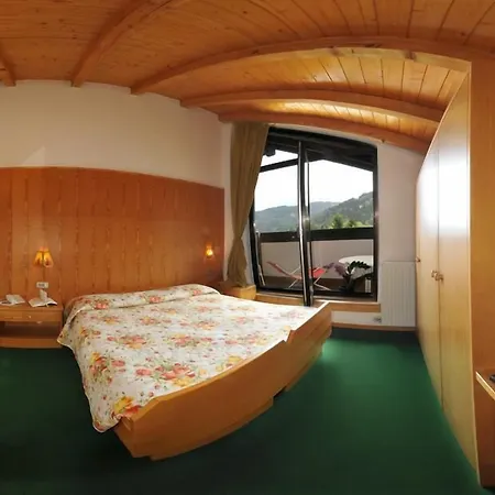 Hotel Alpenrose Wellness-3